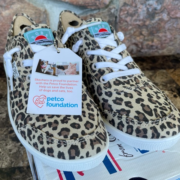 Skechers Women's BOBS-B Cute Meow Town sneakers - Picture 12 of 14